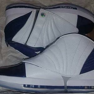 Air Jordan "16" [size 9]